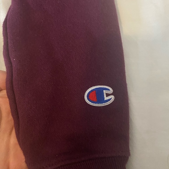 Champion Maroon Hoodie Women’s XS - Picture 4 of 4
